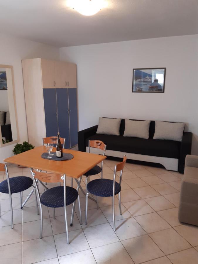 House Vida Goraleks Hotel Baška Voda Eksteriør billede